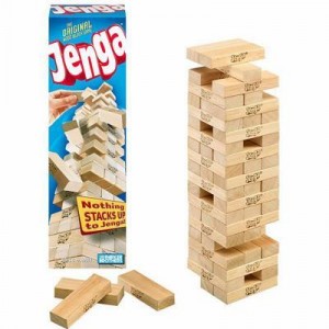 Jenga, construyendo torres estables con bloques de madera