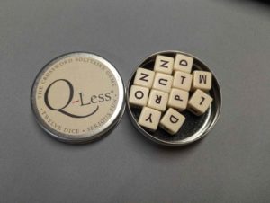 Q-Less, un crucigrama portable